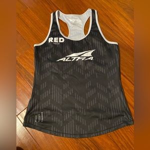 Altra Black Performance Tank